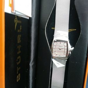 Beautiful Women's Sthurling Watch NEW
